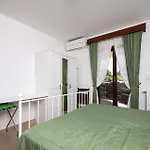 Apartment Awesome In Peroj