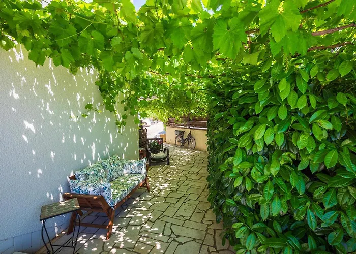 1 Bedroom Awesome In Apartman