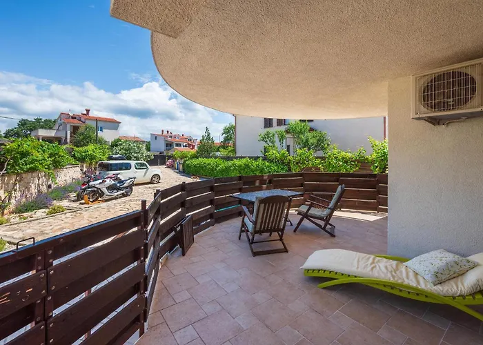 公寓 1 Bedroom Awesome In 佩罗杰