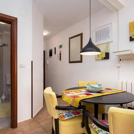 דירה Beautiful In With House Sea View *