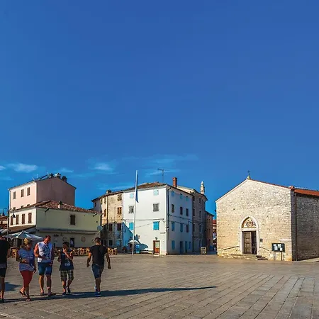 Awesome In 公寓 佩罗杰